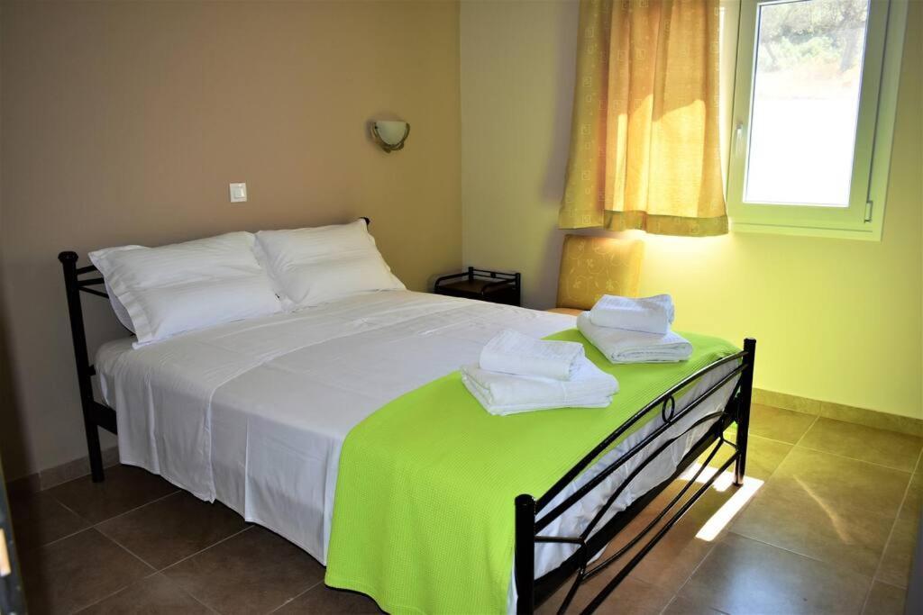 Smailis Apartment 1 Koroni  Buitenkant foto